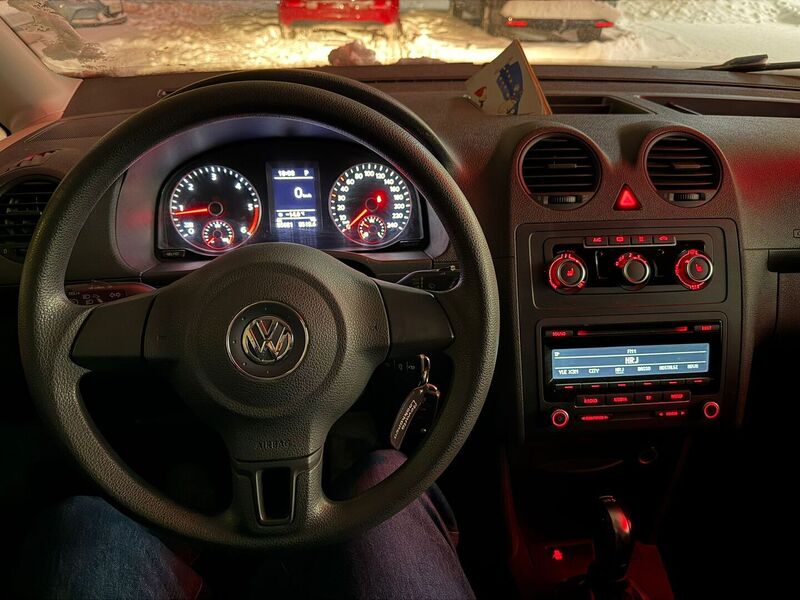 Volkswagen Caddy Maxi vaihtoauto