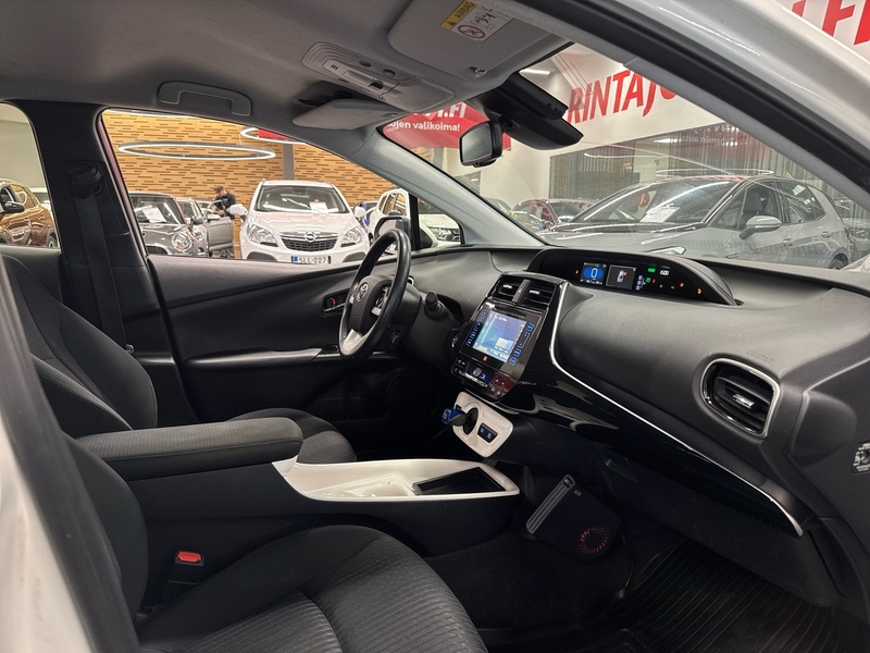 Toyota Prius vaihtoauto