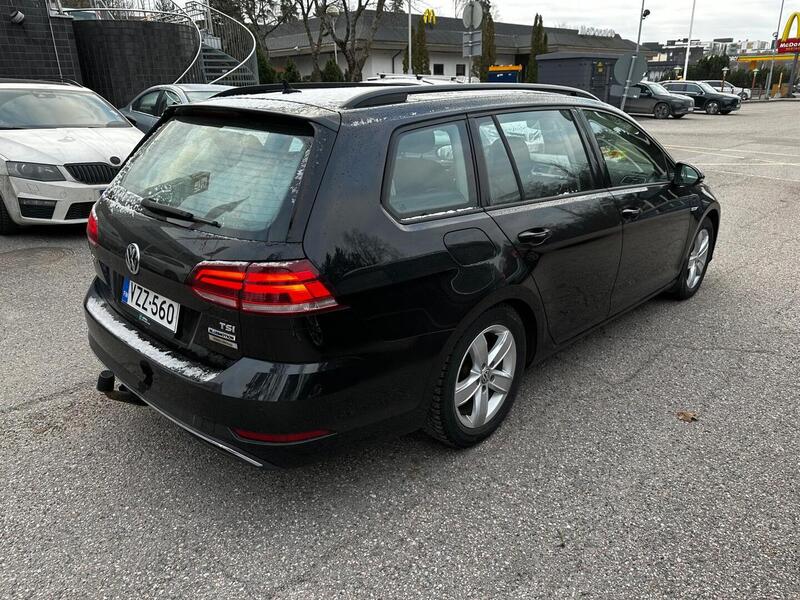 Volkswagen Golf vaihtoauto