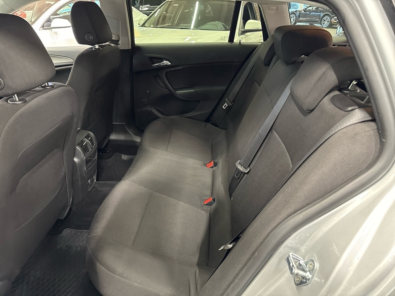 Opel Insignia vaihtoauto