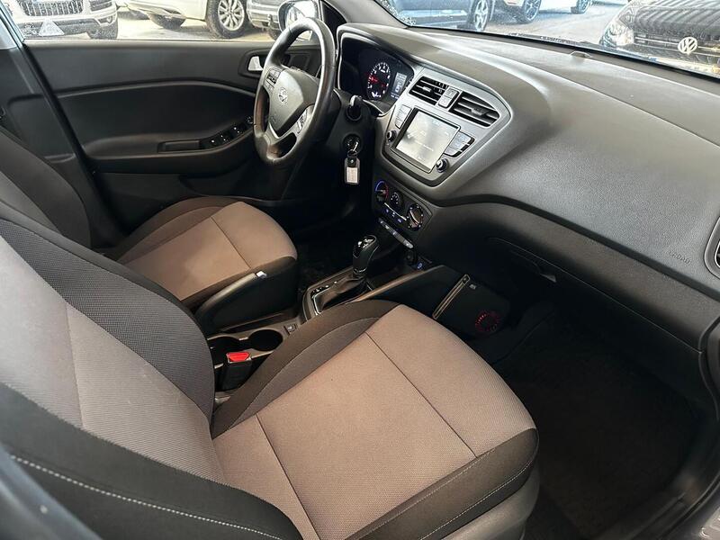 Hyundai i20 Hatchback vaihtoauto