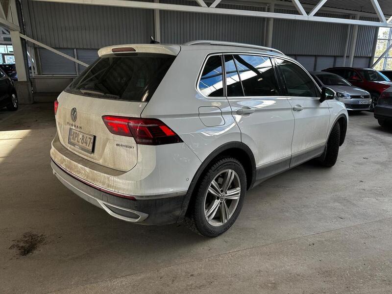 Volkswagen Tiguan vaihtoauto