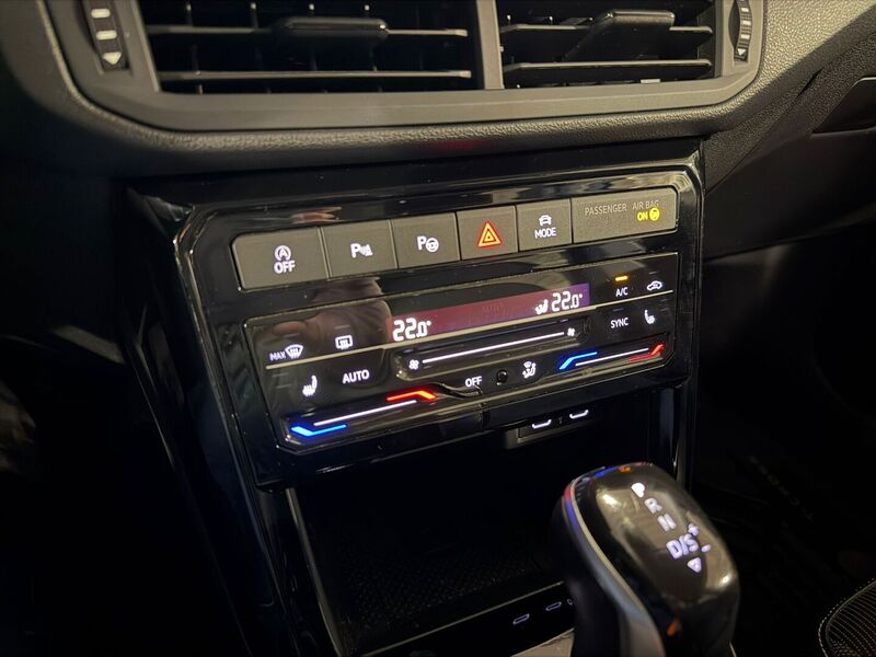 Volkswagen T-Cross vaihtoauto