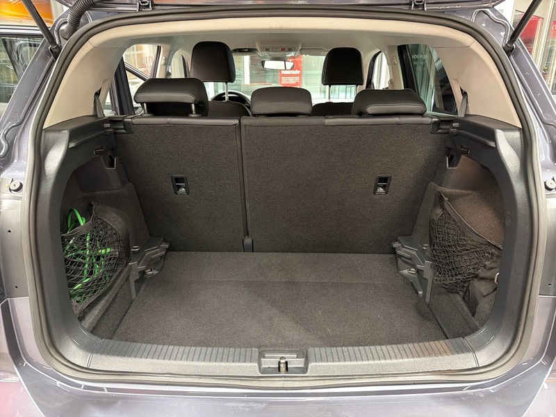 Volkswagen T-Cross vaihtoauto