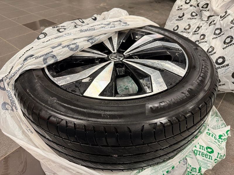 Volkswagen T-Cross vaihtoauto