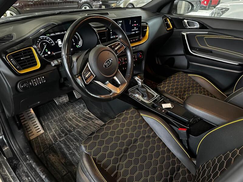 Kia XCeed vaihtoauto