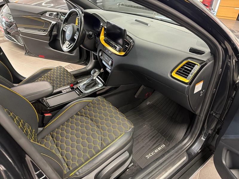 Kia XCeed vaihtoauto