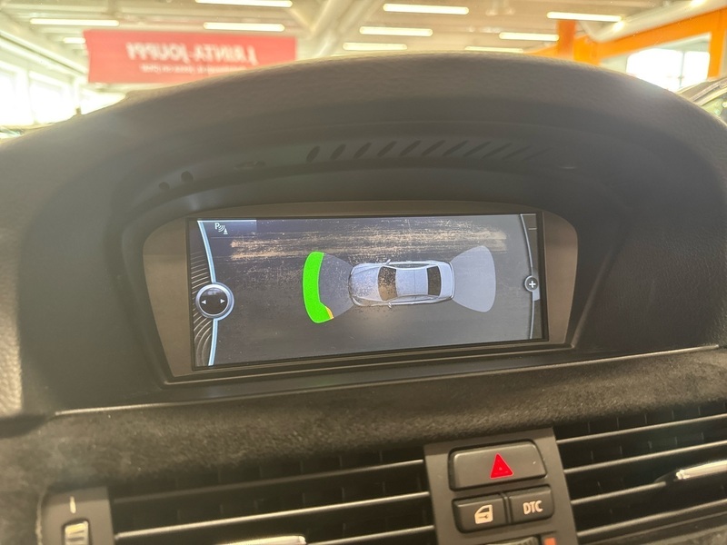 BMW 320 vaihtoauto
