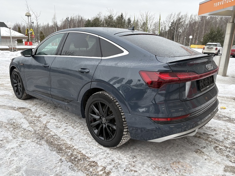 Audi e-tron vaihtoauto