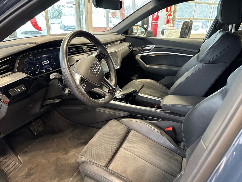 Audi e-tron vaihtoauto