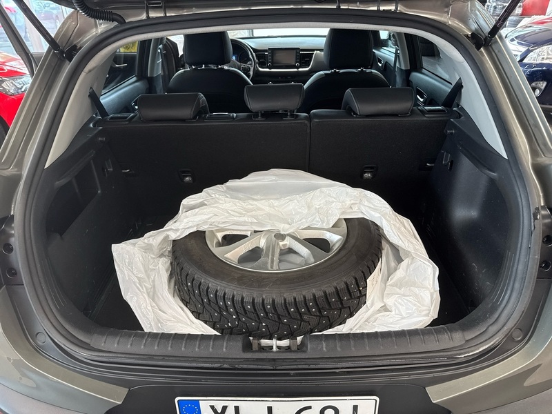 Kia Stonic vaihtoauto