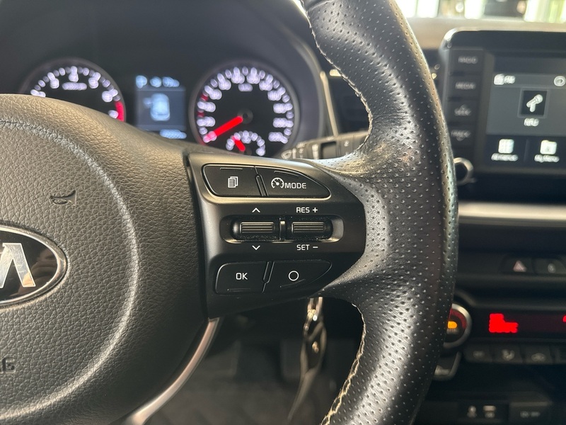 Kia Stonic vaihtoauto