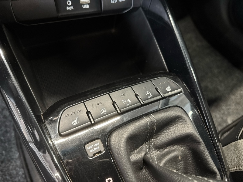 Kia Stonic vaihtoauto