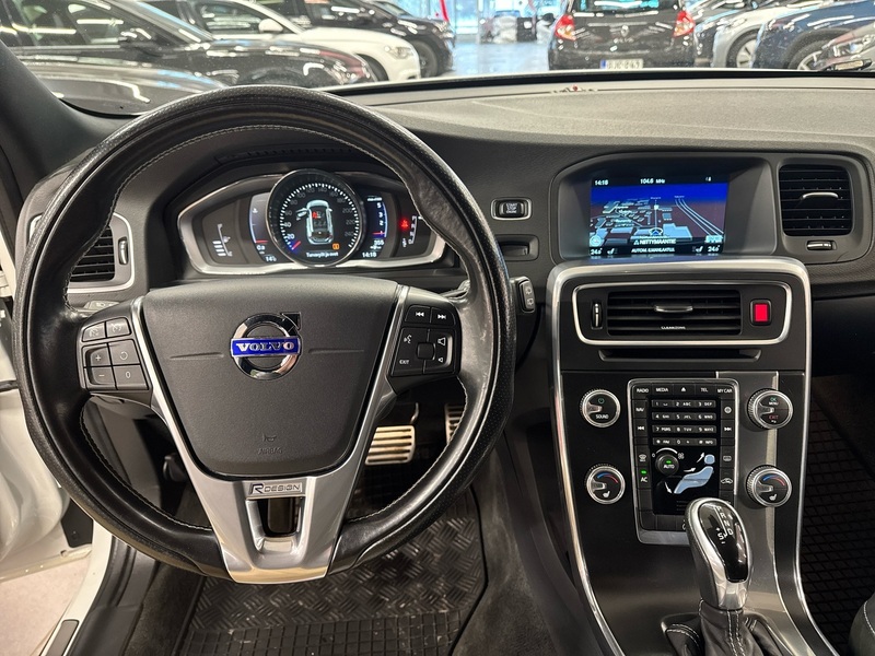 Volvo V60 vaihtoauto