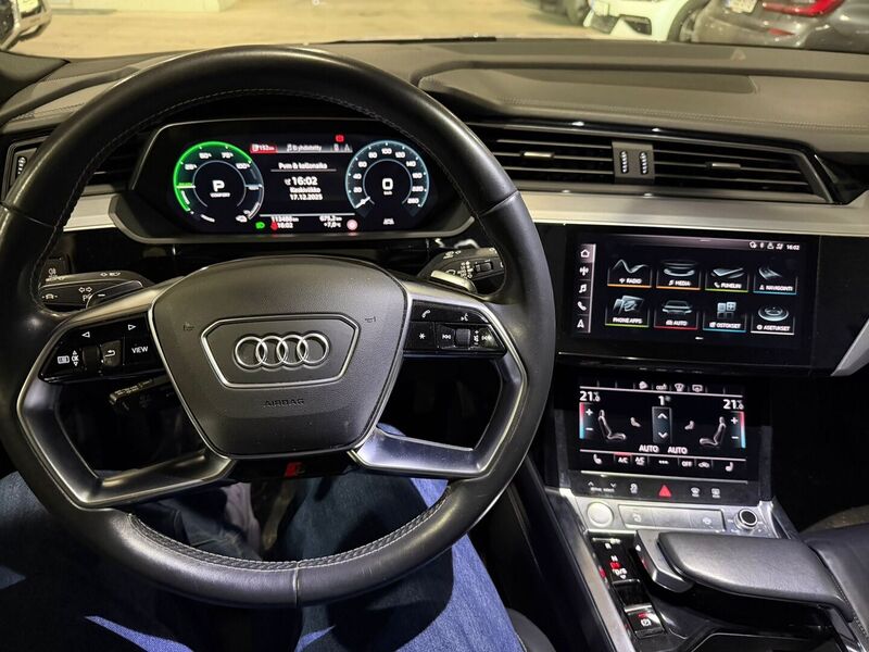 Audi e-tron vaihtoauto