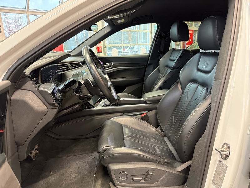 Audi e-tron vaihtoauto