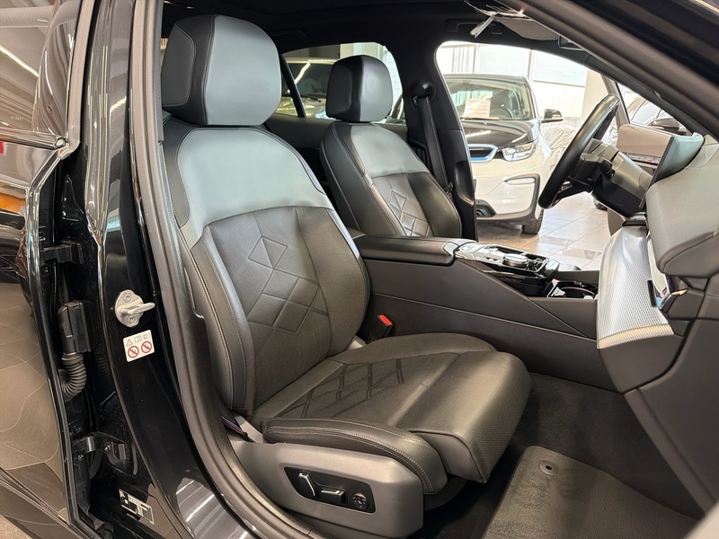 BMW i5 M60 vaihtoauto