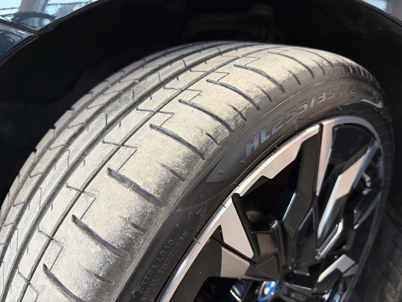 BMW i5 M60 vaihtoauto