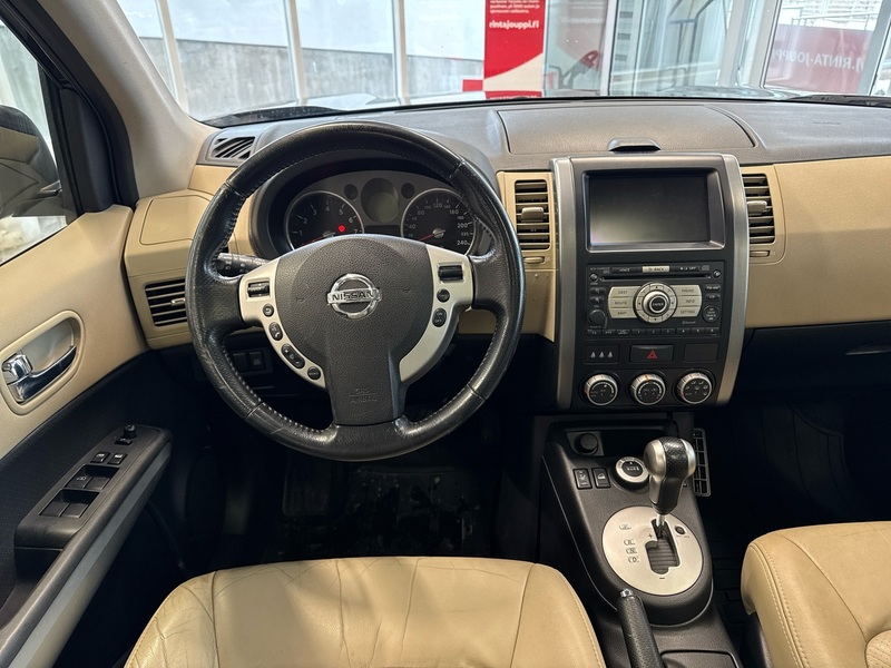 Nissan X-Trail vaihtoauto