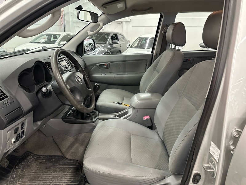 Toyota Hilux vaihtoauto