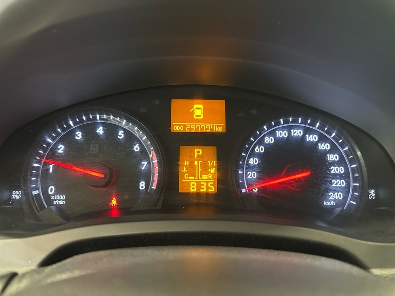 Toyota Avensis vaihtoauto