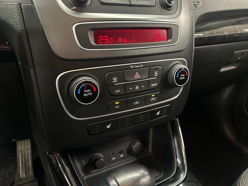 Kia Sorento vaihtoauto