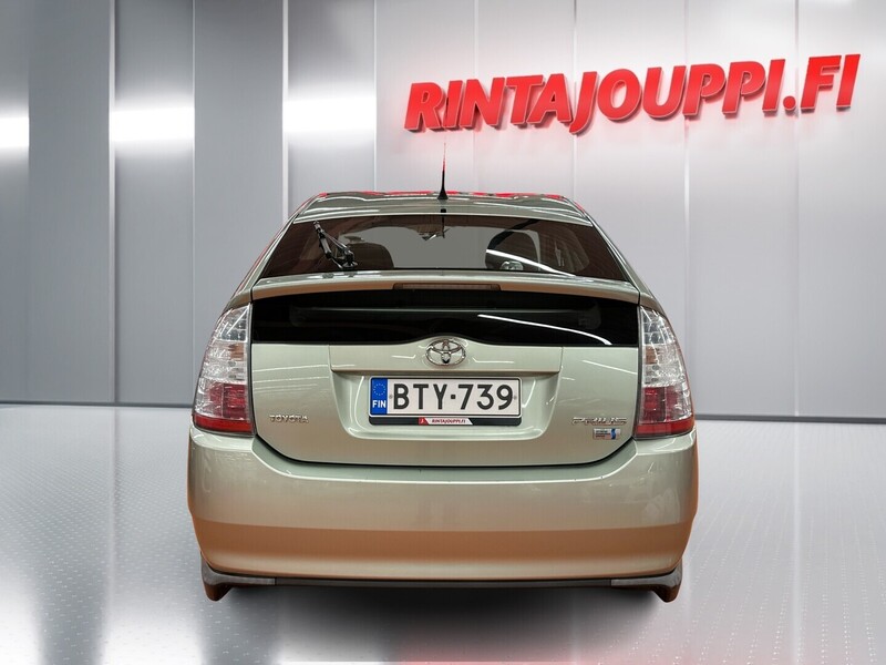 Toyota Prius vaihtoauto