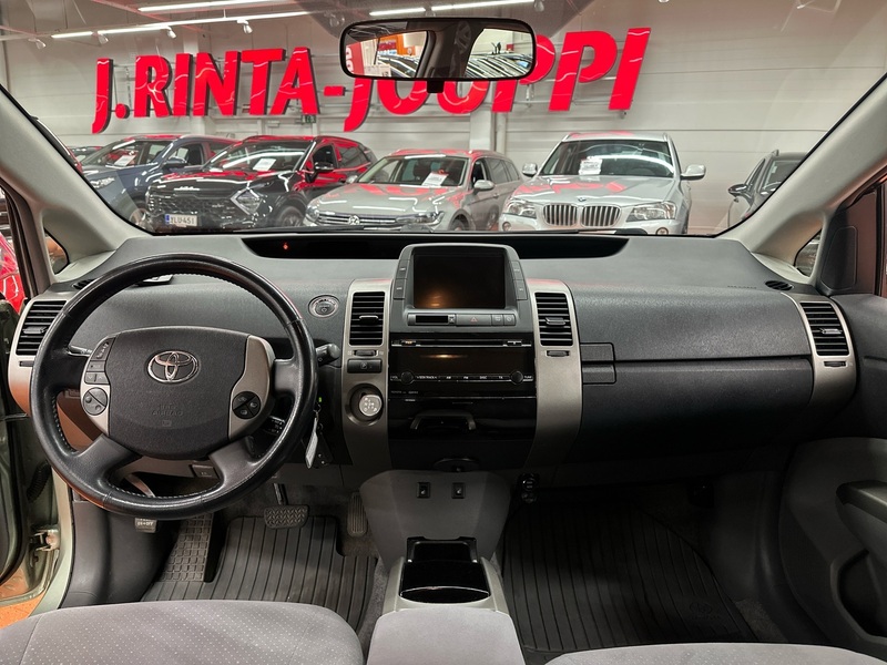 Toyota Prius vaihtoauto