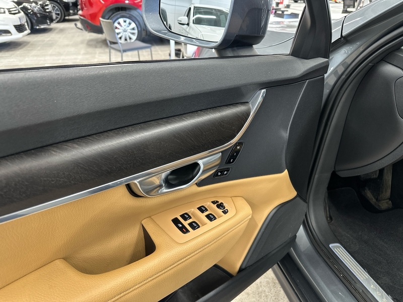 Volvo V90 Cross Country vaihtoauto