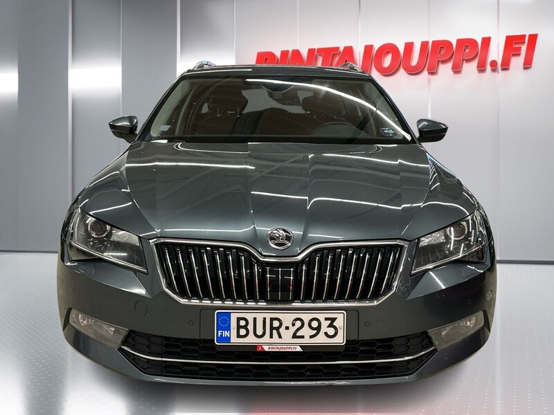 Skoda Superb vaihtoauto