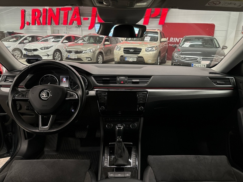 Skoda Superb vaihtoauto