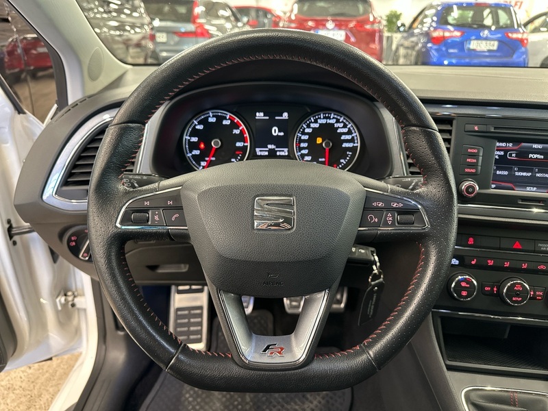 SEAT Leon ST vaihtoauto