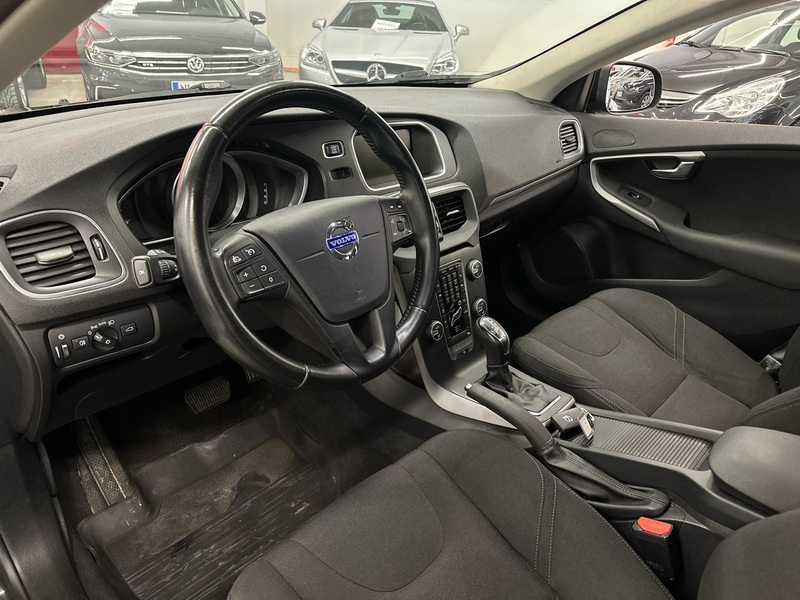 Volvo V40 vaihtoauto