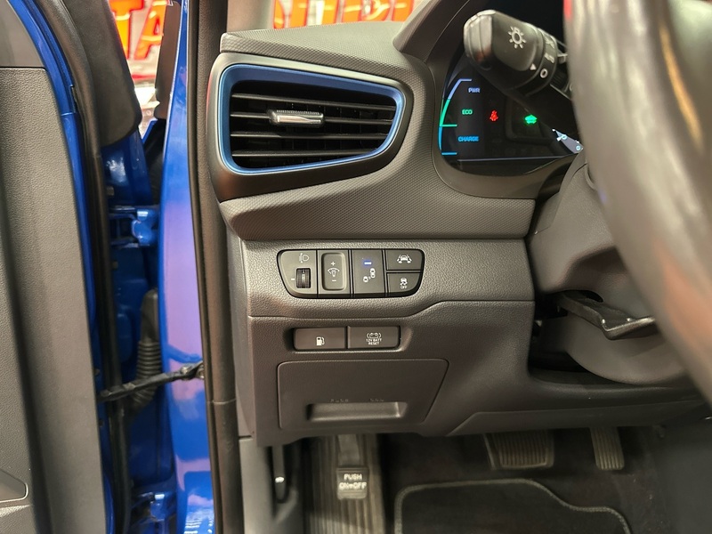 Hyundai IONIQ hybrid vaihtoauto