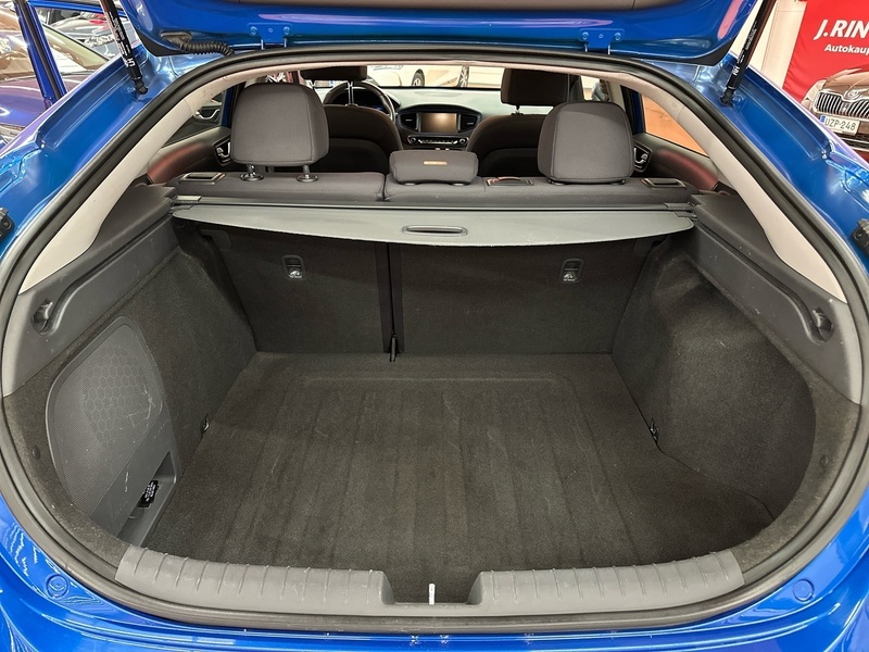 Hyundai IONIQ hybrid vaihtoauto