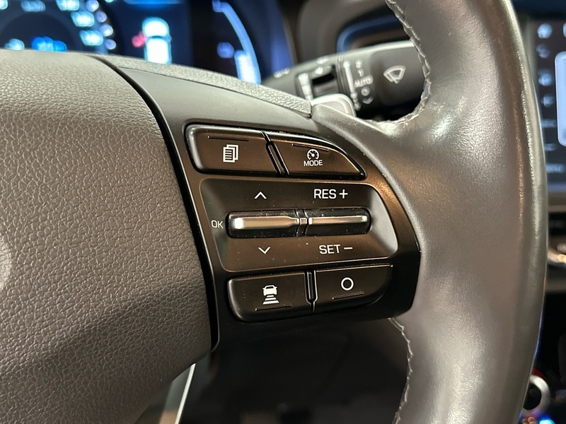 Hyundai IONIQ hybrid vaihtoauto