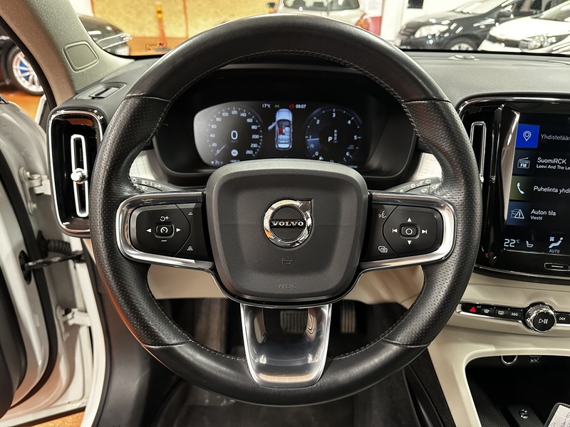 Volvo XC40 vaihtoauto