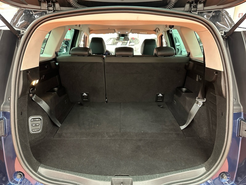 Renault Grand Scénic vaihtoauto