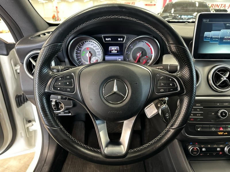 Mercedes-Benz CLA-sarja vaihtoauto
