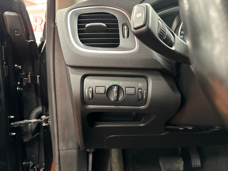 Volvo V40 vaihtoauto