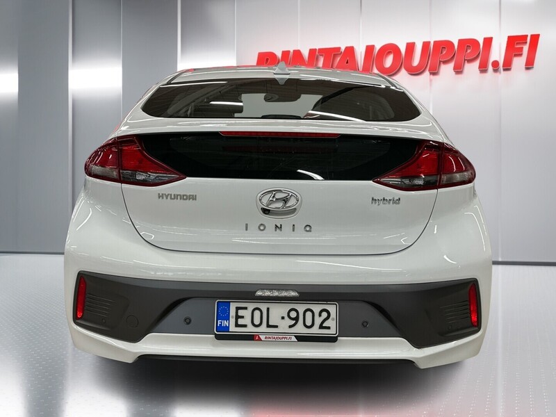 Hyundai IONIQ hybrid vaihtoauto