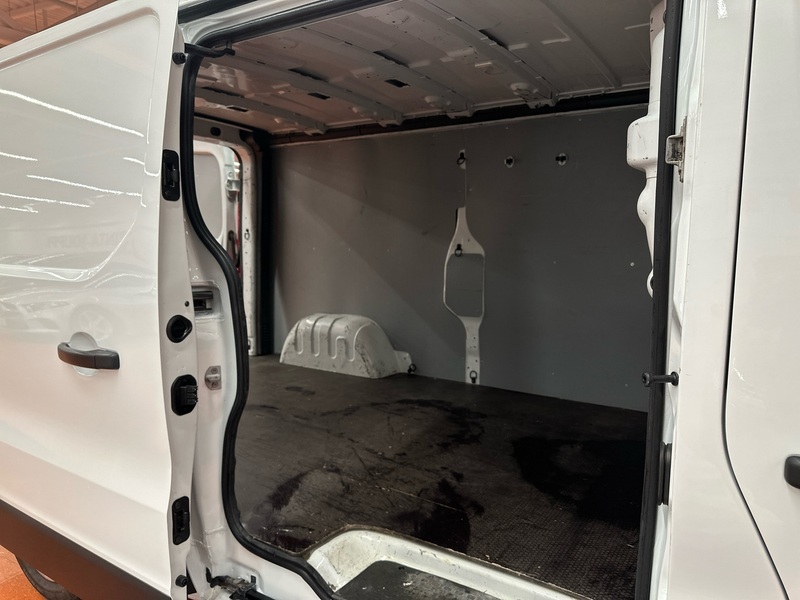 Renault Trafic vaihtoauto