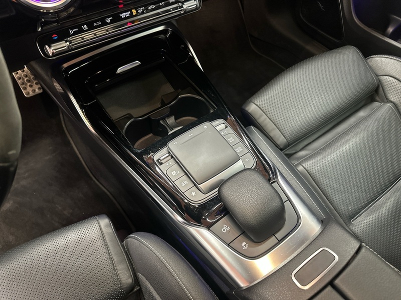 Mercedes-Benz CLA vaihtoauto