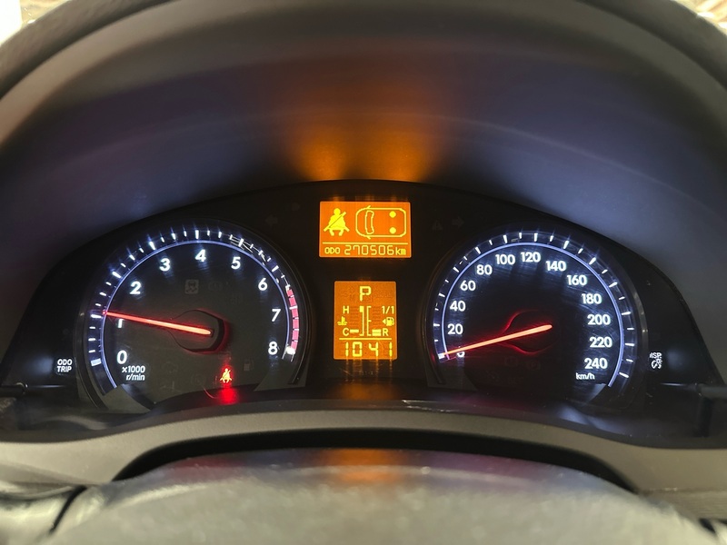 Toyota Avensis vaihtoauto