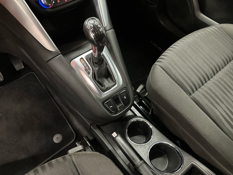 Opel Zafira Tourer vaihtoauto