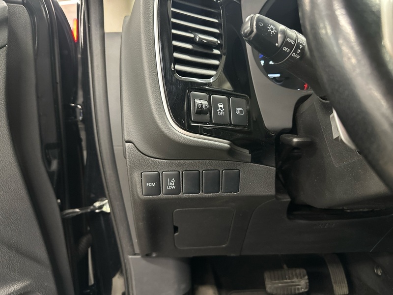 Mitsubishi Outlander vaihtoauto