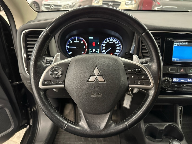 Mitsubishi Outlander vaihtoauto
