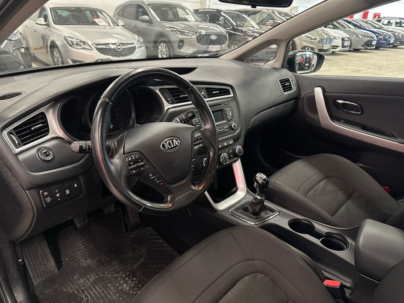 Kia Ceed vaihtoauto