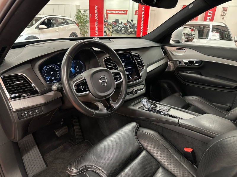 Volvo XC90 vaihtoauto