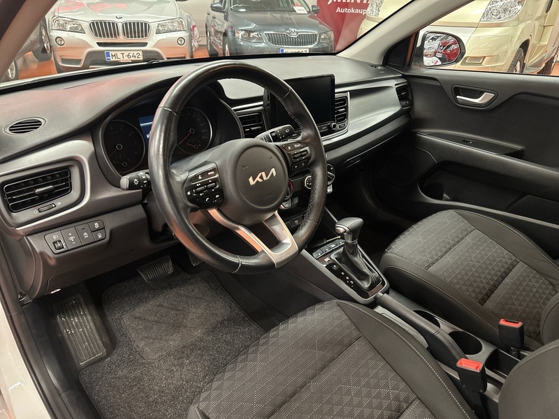 Kia Rio vaihtoauto